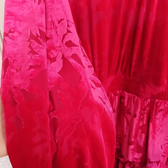ELOQUII Elements Red Burnout Floral Velvet Dress Size  22/24 party event date - Picture 6 of 12